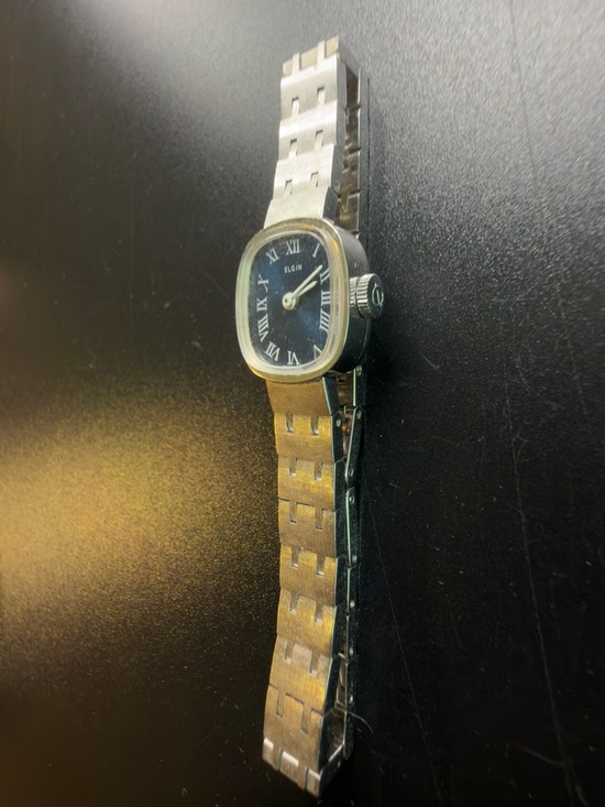 VINTAGE ELGIN LADIES WIND UP WATCH SILVER WITH BLUE FACE DAINTY MINIMALIST main image 5